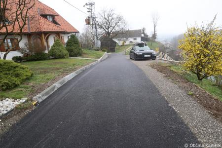 Odprtje dveh asfaltiranih odsekov javnih poti in nove kanalizacije v naselju Žale  (15)